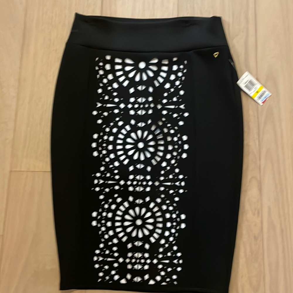 🆕🏷️ Thalia Sodi Women’s Skirt - Medium